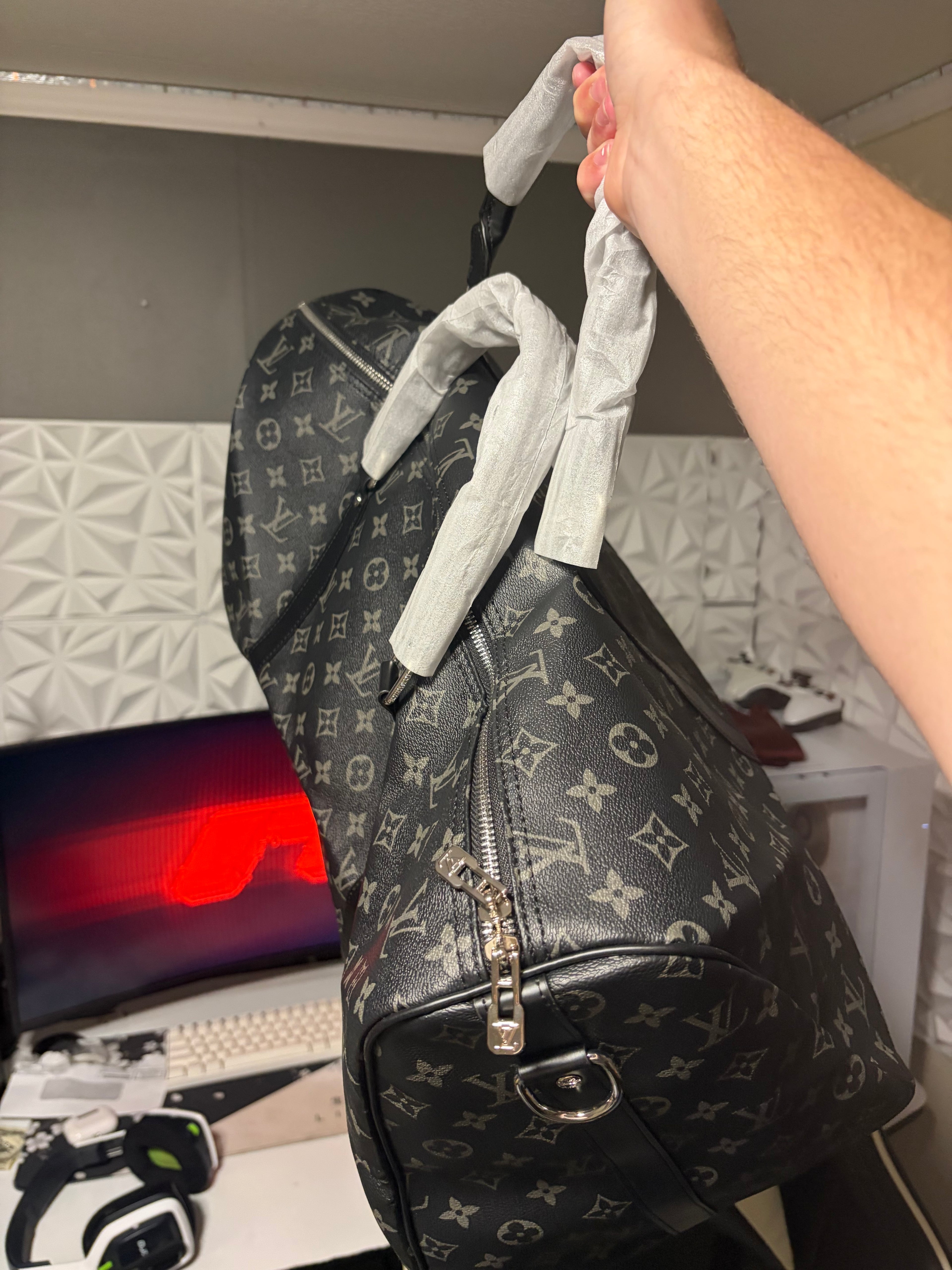 LV DUFFEL BAG